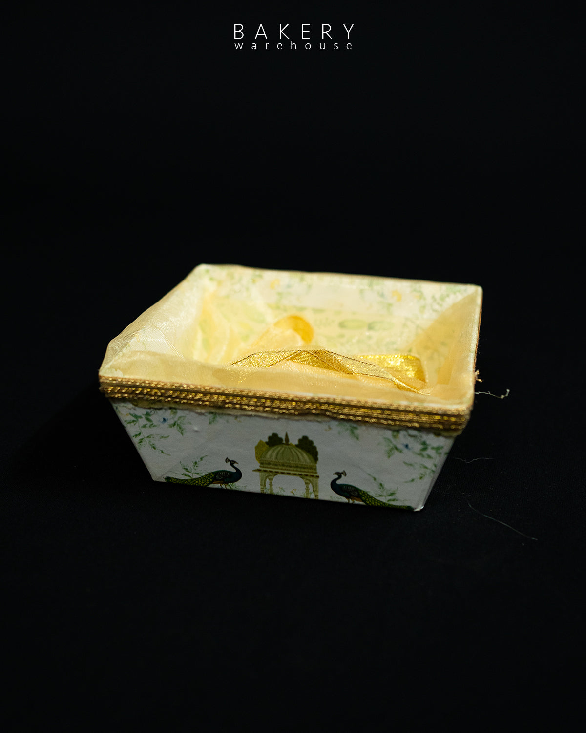 Square Tray with Net Cover