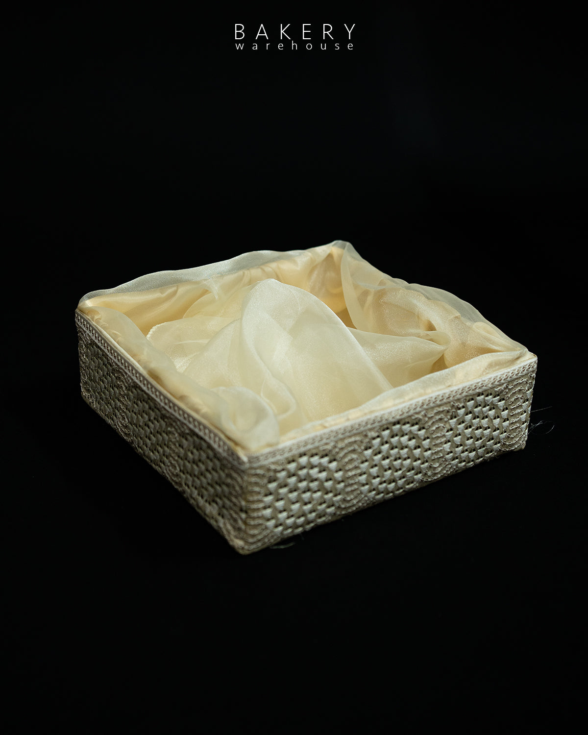 Square Tray with Net Cover