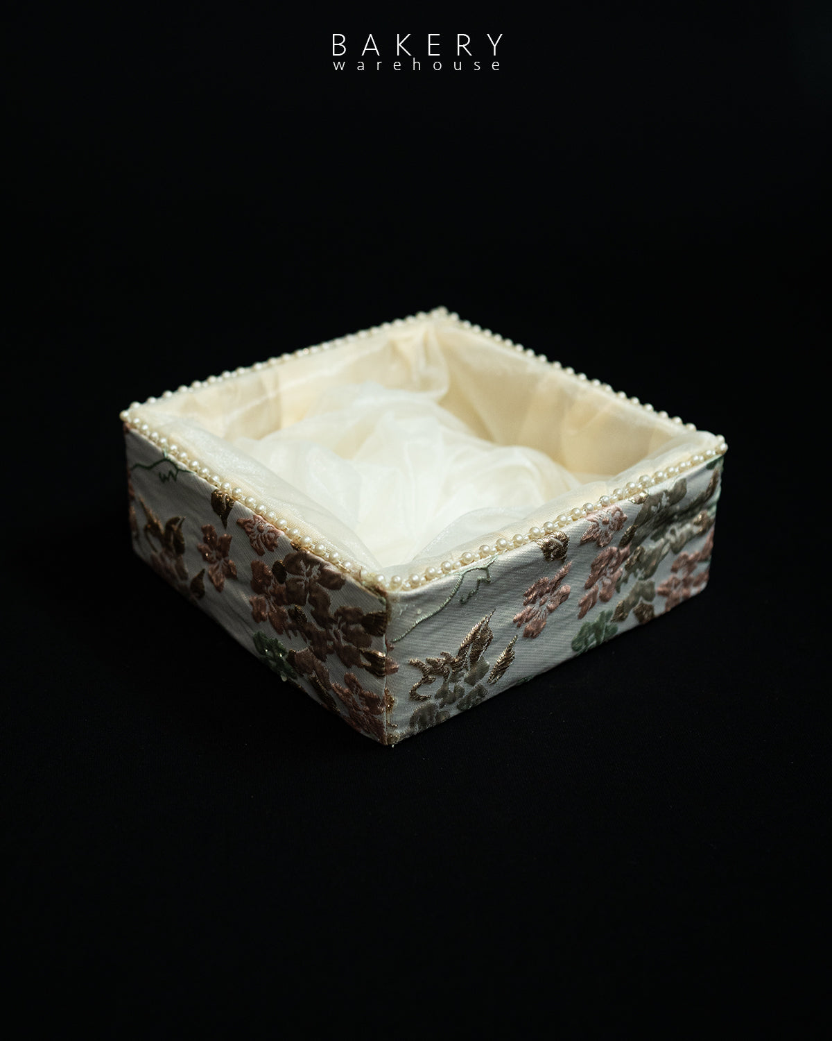 Square Tray with Net Cover